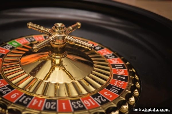 博彩公司信誉评级揭秘：串关思维如何重塑桌游乐观心态