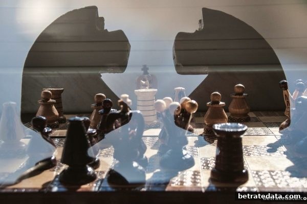 从棋牌到捕鱼：博彩公司信誉评级视角下的残局破解与炮台选择策略